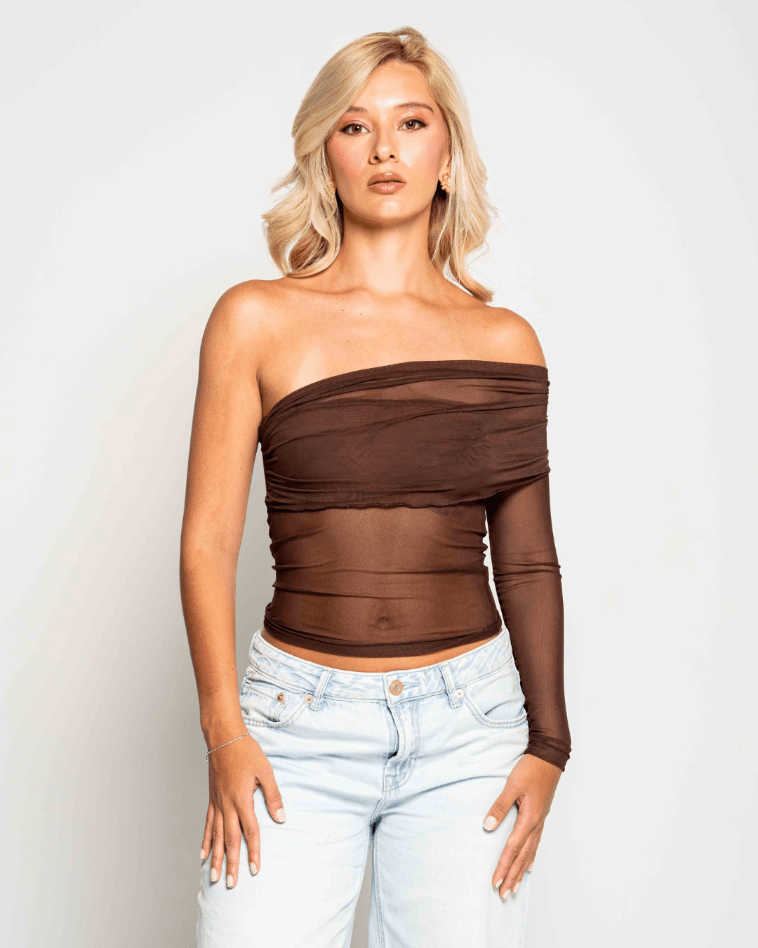 Top Syra Dark Brown - Nítida